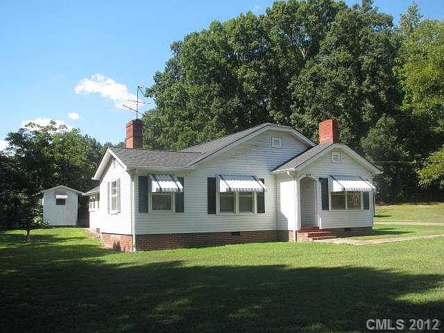 2nd image of 2113 Linwood Rd