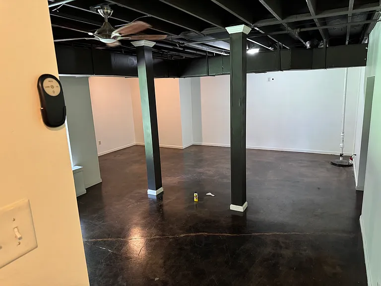 6121 Clubhouse Dr — Photo 38