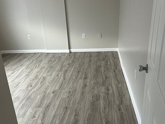 3rd image of 4700 Westgrove St #5