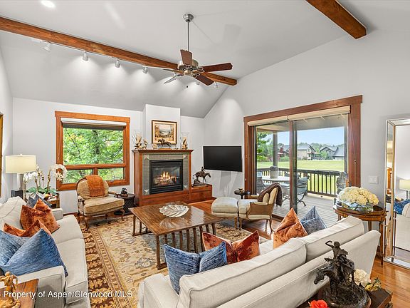 4th image of 3862 Crystal Bridge Dr