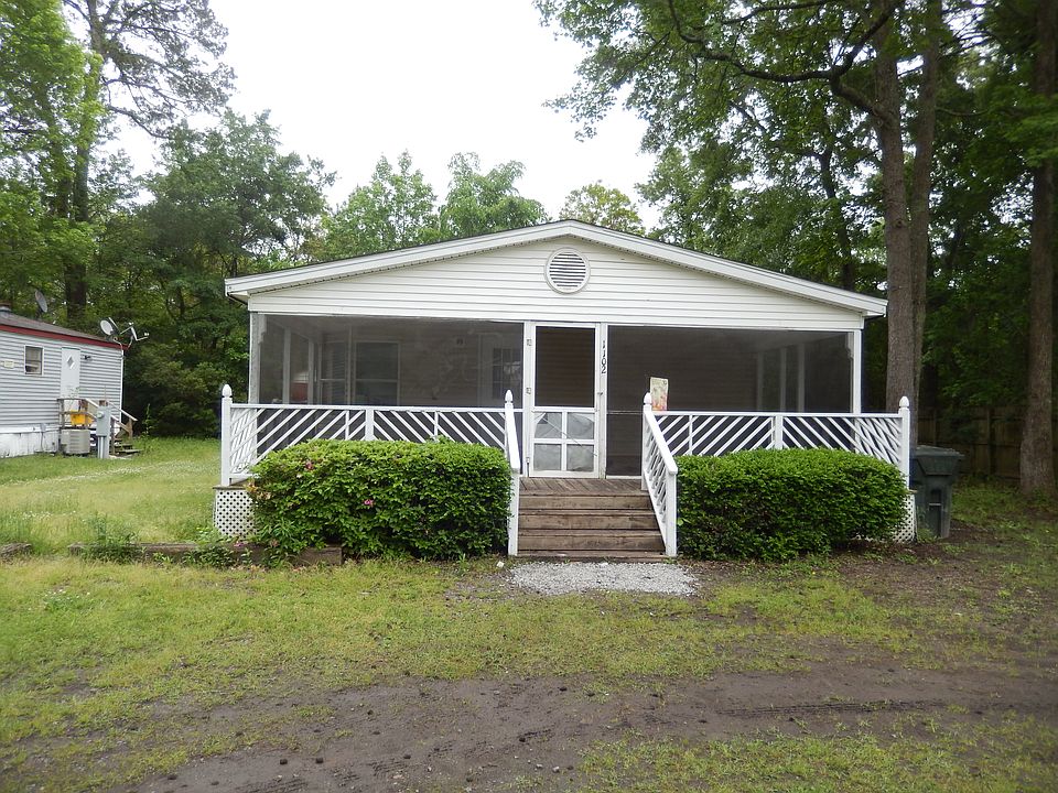 1102front_04172015