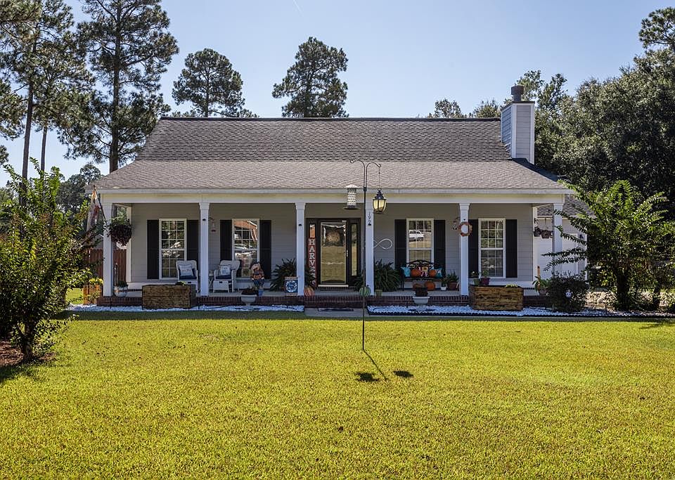 1st image of 199 Wood Dr