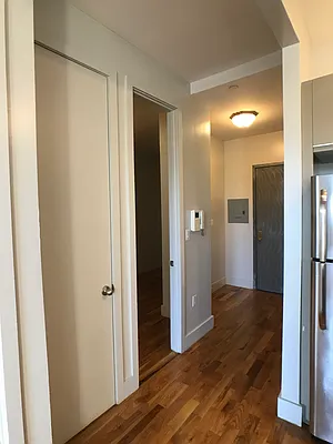 Rented by City Vista Inc | media 6