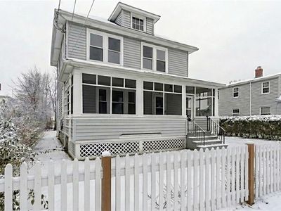 70 Whittier Rd, Pawtucket, RI, 02861