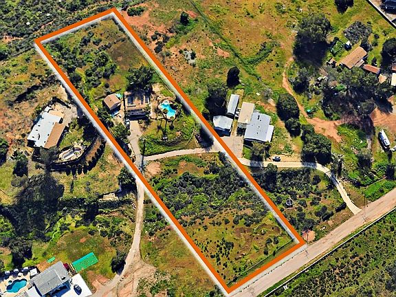 3rd image of 11025 Summit Ave