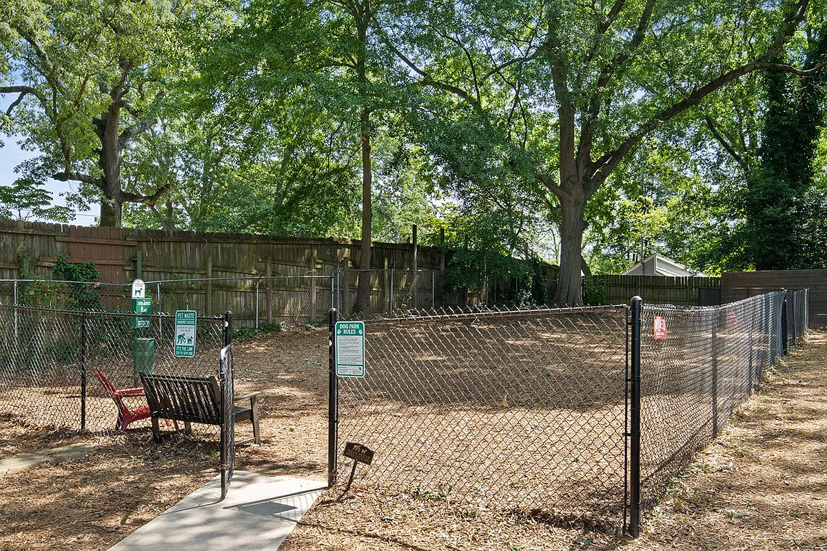 Building Photo - Oak Pointe Apartments