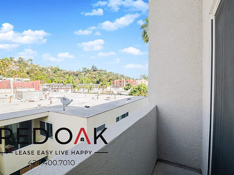 1755 N El Cerrito Pl #404 — Photo 10