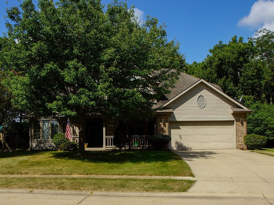 1st image of 3566 E Brookside Dr