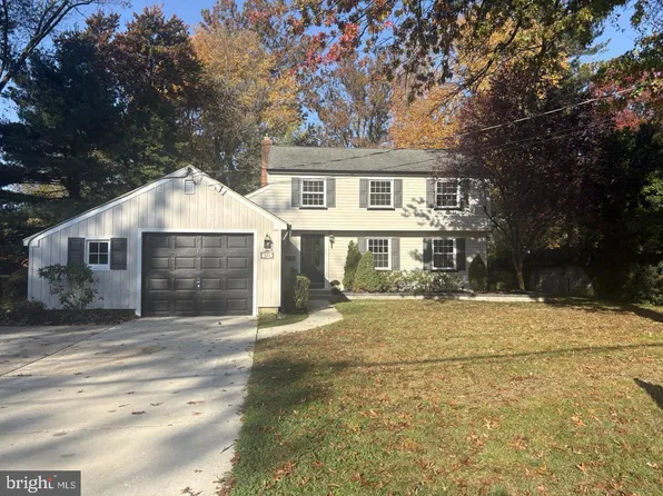 324 Wayland Rd, Cherry Hill, NJ 08034