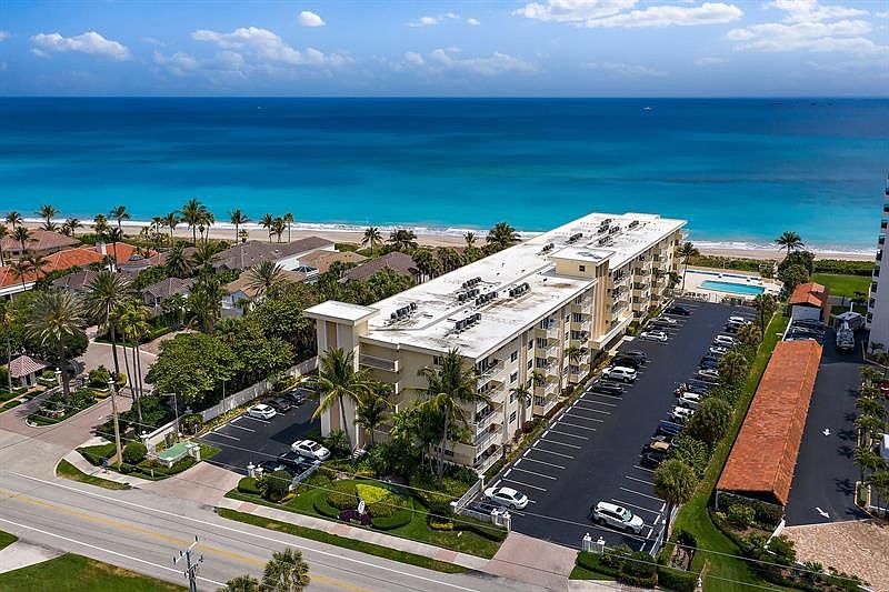 1st image of 630 Ocean Dr APT 206