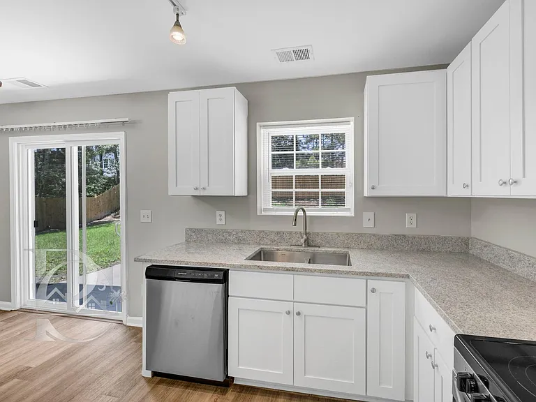 117 Verano Ct — Photo 10