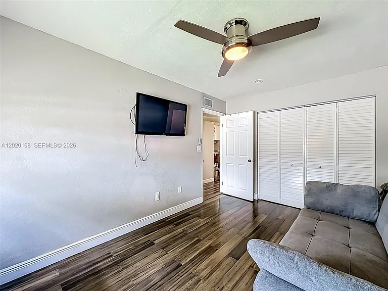 18296 Mediterranean Blvd #404 — Photo 16
