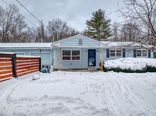 2500 State Rd, Richmond, MA 01254