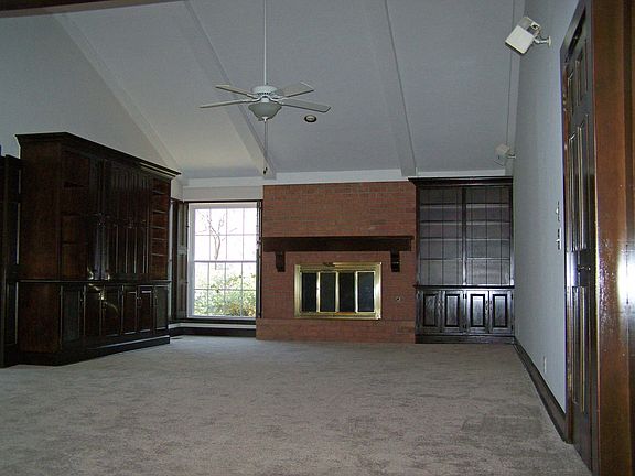 Great room is huge with beautiful view and amaxing entertainment center