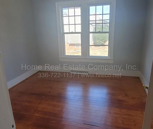 4th image of 422 Spaugh St