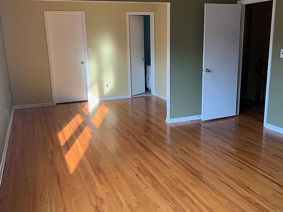 Master Bed Room