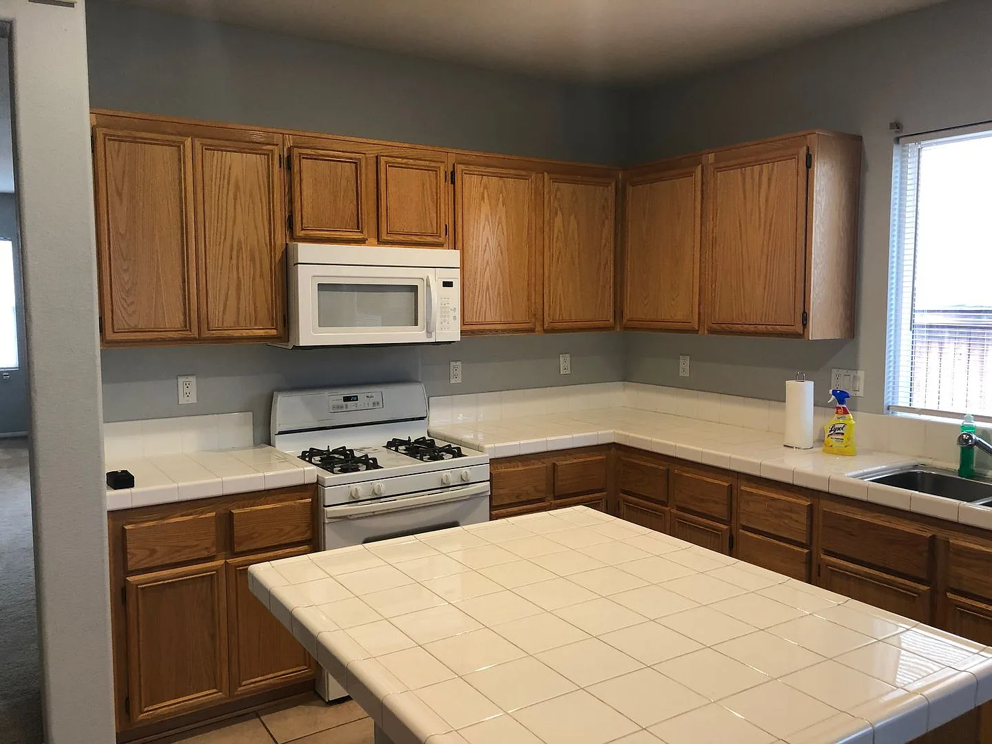 3bd/2ba Single Story Home In Moreno Valley — Photo 4