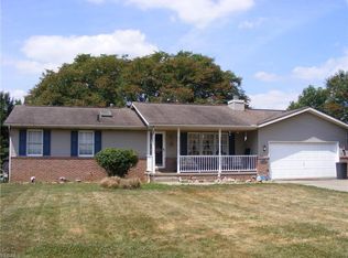 3741 Chestnut Rdg NE, Louisville, OH 44641