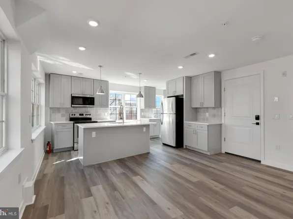 1116 S 7th St #2, Philadelphia, PA 19147