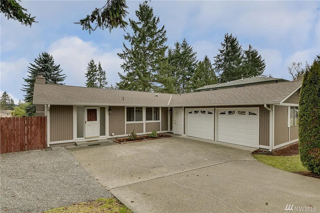 1728 172nd Ct NE photo 1