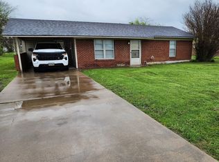 1457 E Mulberry St, Kaufman, TX 75142