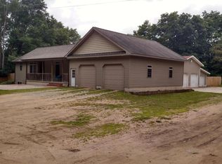 8739 Johnson Rd, Belding, MI 48809