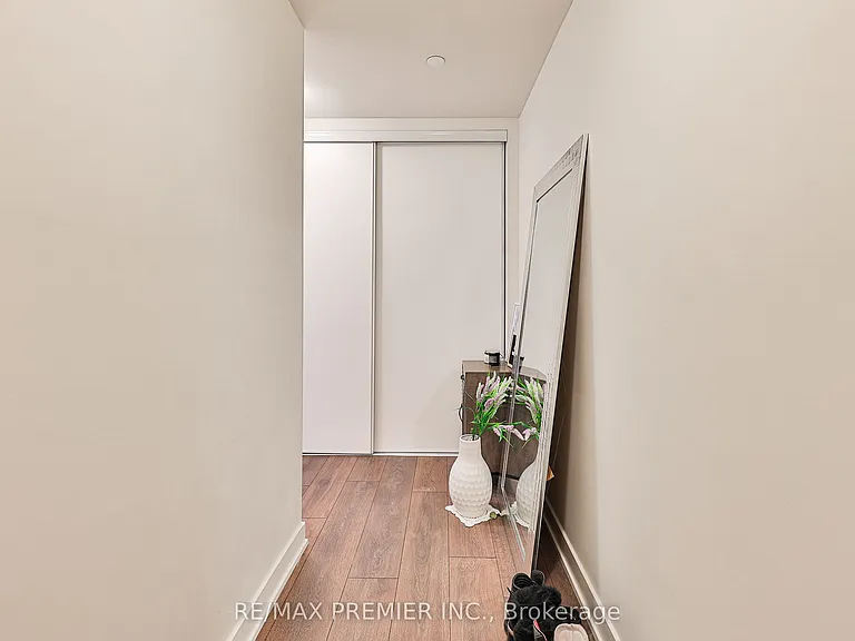 2 Sonic Way #610 — Photo 9