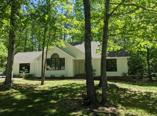 20970 Chestnut Ridge Dr, Leonardtown, MD 20650
