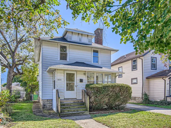 1015 Emerald Ave, Chicago Heights, IL 60411