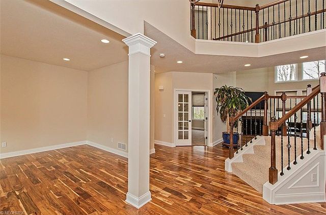 7440 Mystic Rdg, Chagrin Falls, OH 44023 | Zillow