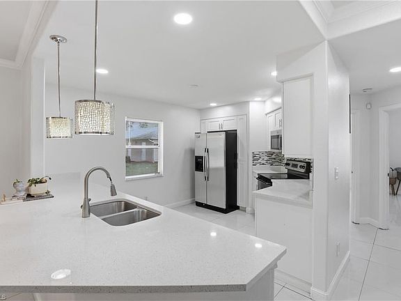 2nd image of 12351 Notting Hill LN #34