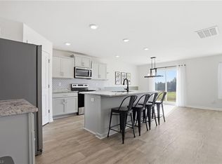 221 Culloden Dr, Mocksville, NC 27028