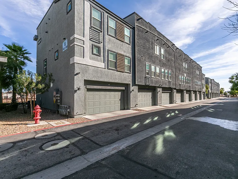 9050 W Tropicana Ave #1048 — Photo 25