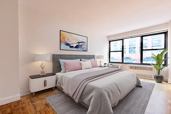 Rented by Manhattan Realty Group | media 7