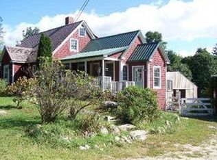 102 Cape Rd, Raymond, ME 04071