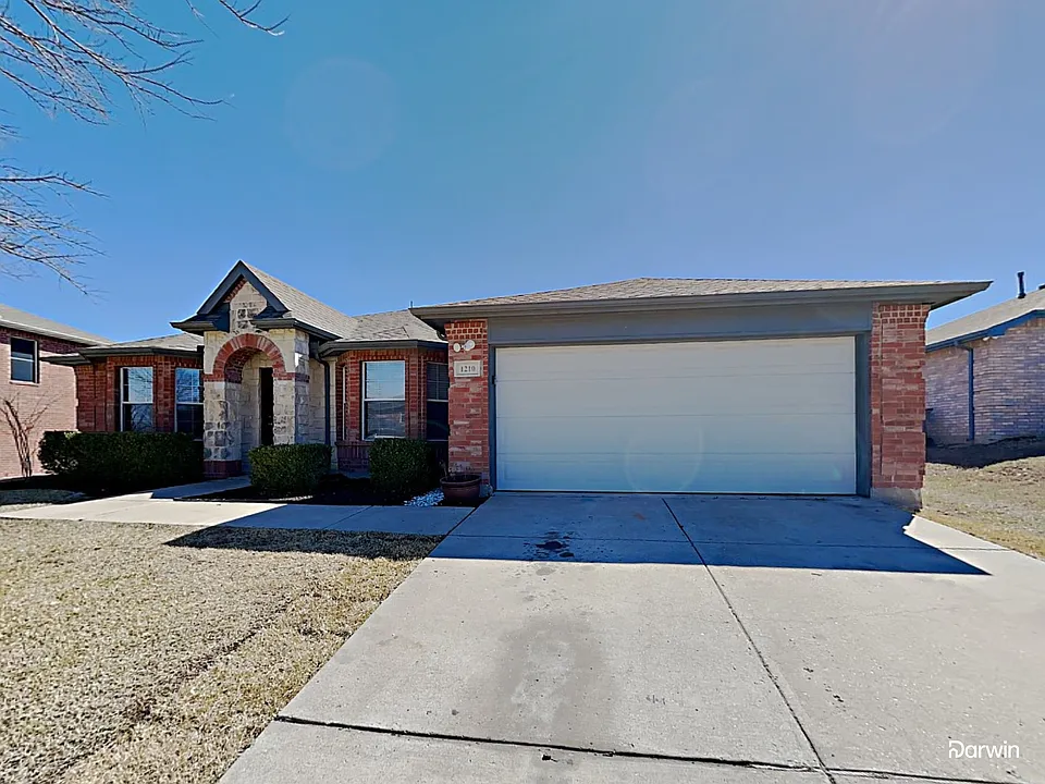 1210 Hampton Dr