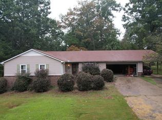 202 Tanner Rd, Taylors, SC 29687
