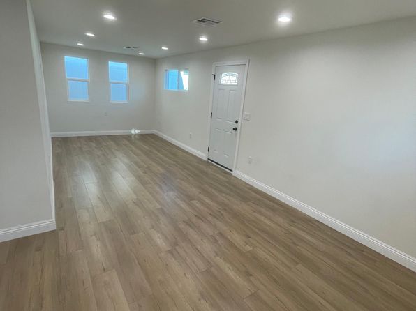 2813 1/2 Los Olivos Ln