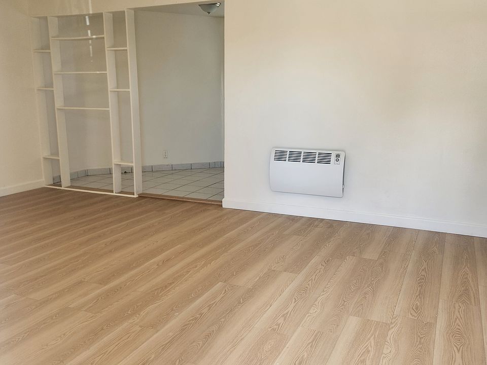 1st image of 3438 Gilman Rd #3
