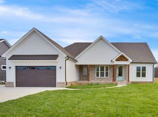 7470 Paxton Cir #61, Hixson, TN 37343