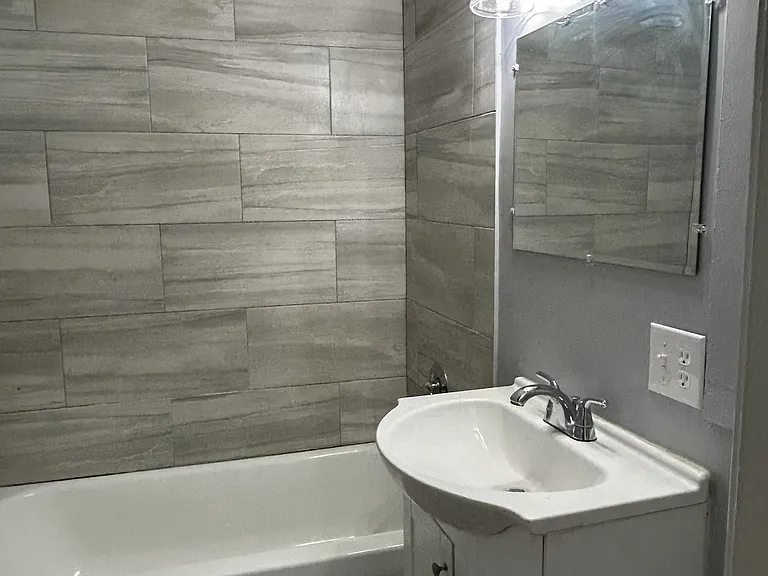 148 North Ave — Photo 9