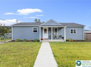 1230 Salisbury Rd, Allentown, PA 18103