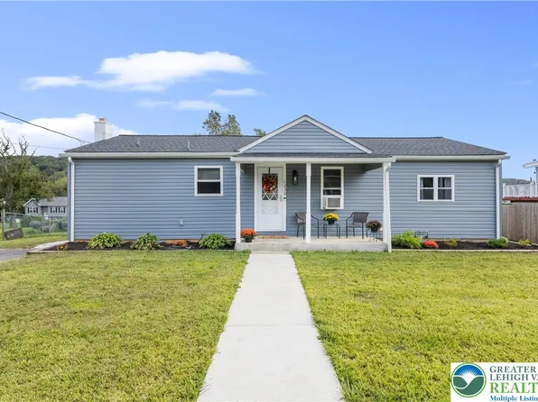 1230 Salisbury Rd, Allentown, PA 18103