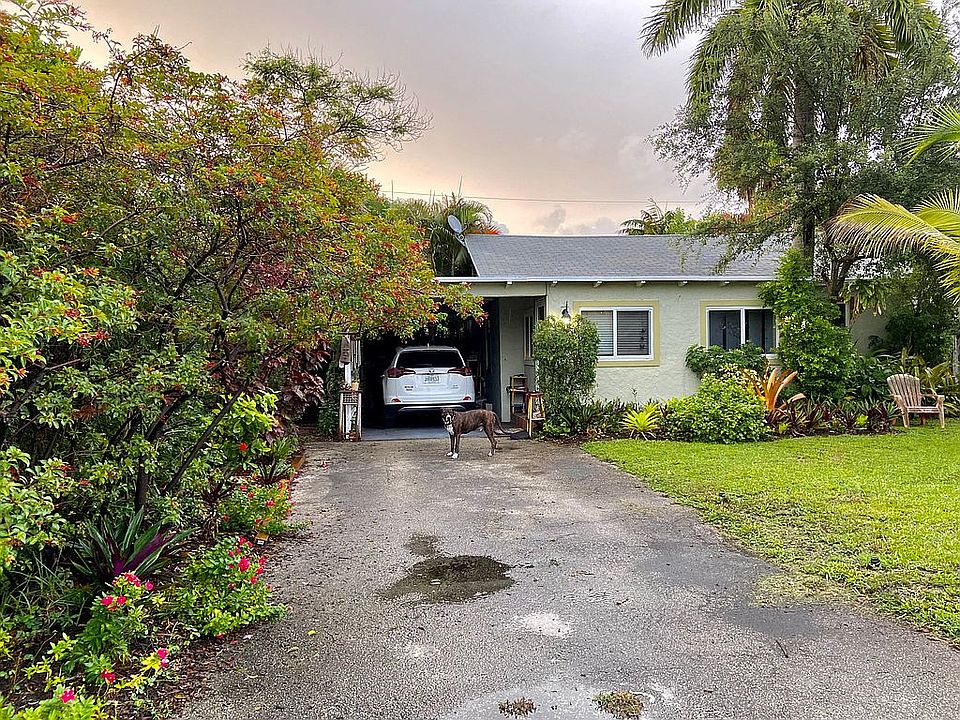 1st image of 3064 NE 13th Ave