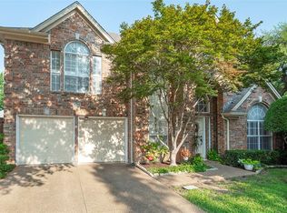 3879 Emerald Ct, Addison, TX 75001