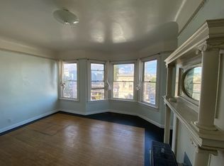 3157 16th St, San Francisco, CA 94110