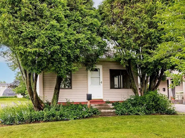 240 W Austin St, Duluth, MN 55803