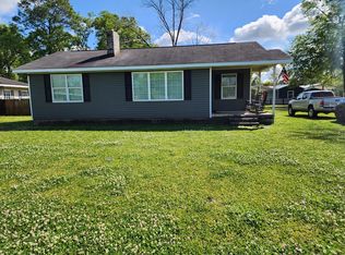 45 Pineview St, Homerville, GA 31634