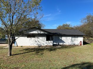 401 N Lee St, Valley View, TX 76272