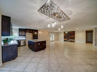 16427 N 52nd Dr, Glendale, AZ 85306